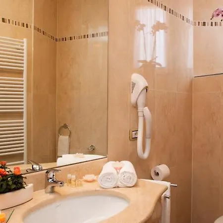 Lido Blu - Surf & Bike Hotel 4*